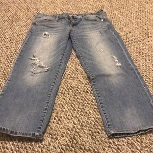 American Eagle boyfit jeans